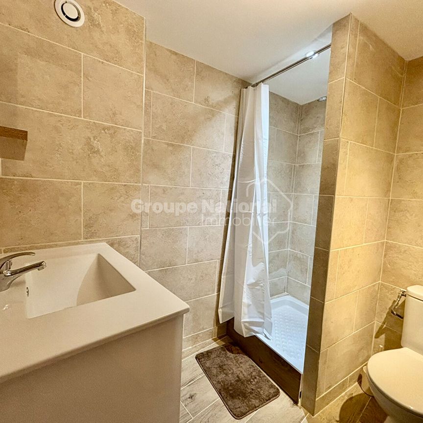 Appartement meublé 2 pièce(s) de 26.56 m2 avec cour, à Tarascon, - Photo 1