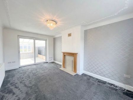 Brunshaw Avenue - Photo 2