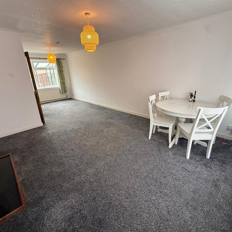 Gresley Avenue - Photo 1