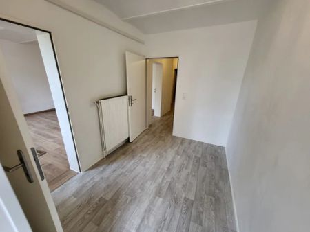 Zentrale Lage: Renovierte 1-Zimmer-Altbau-Wohnung mit Terrasse in Lübeck-St.-Jürgen (Villenviertel) - Foto 4