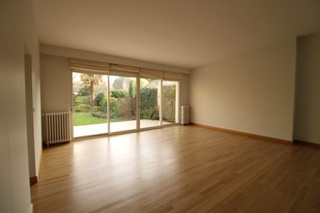 Location Maison 5 pièces 131m² NANTES 44000 - Photo 3