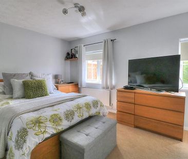 2 bedroom terraced house to rent - Photo 4
