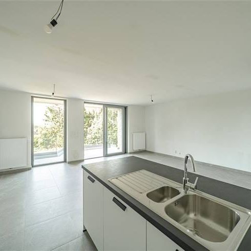 Appartement te huur - Photo 1