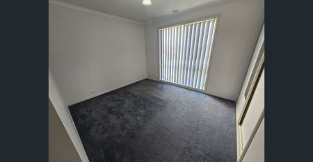 3 Bedroom Townhouse - Available Now - Photo 3