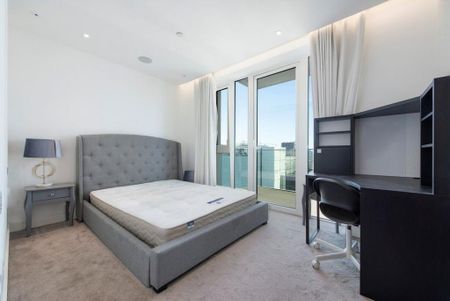 3 bedroom flat to rent - Photo 3