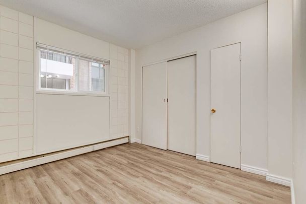 127 25 Ave SW, Calgary - Photo 1