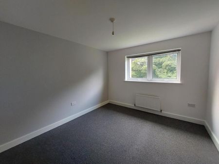 4 bedroom terraced house to rent - Photo 5