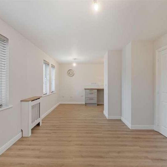 Blue Cedar Drive, Streetly, Sutton Coldfield, B74 - Photo 1