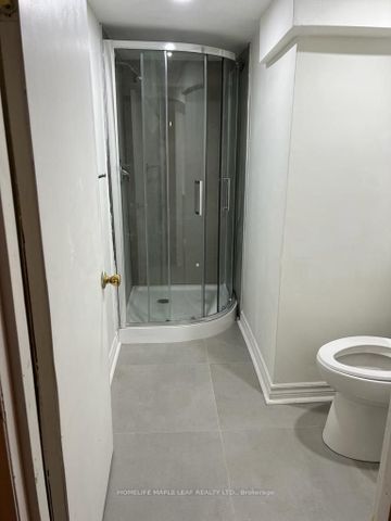 For Lease - 28 Ladore Drive Unit# (Upper), Brampton, Ontario - Photo 2