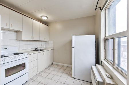 For Lease - 325 Sammon Avenue Unit# 307, Toronto, Ontario - Photo 2