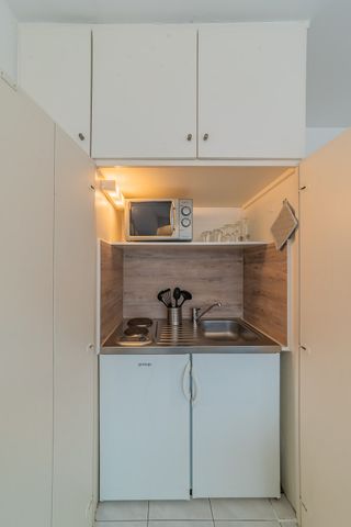 City-Residence: Möbliertes 1-Zi.-Apartment mit Balkon in zentraler Lage von Offenbach - Photo 5