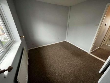 Church Grove, Barnstaple, Devon, EX32 - Photo 4