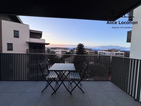Location Appartement 2 pièces 42m² THONON LES BAINS 74200 - Photo 5
