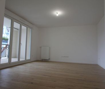 Location Appartement 2 pièces 43m² LE PLESSIS ROBINSON 92350 - Photo 1