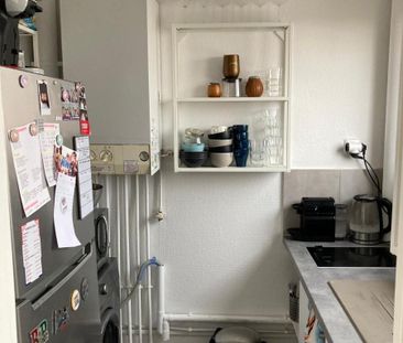 Location Appartement 1 pièce 28m² BORDEAUX 33000 - Photo 3