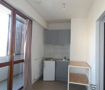 Location appartement 1 pièce 28.82 m² à Annemasse (74100) 4 - Photo 2