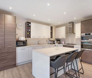 4 bedroom detached house to rent - Photo 5