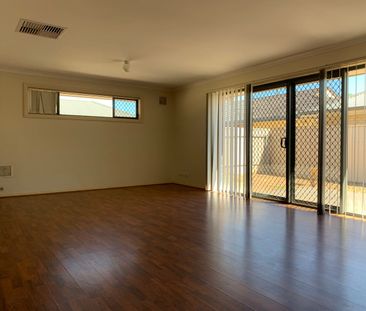 SIMPLE AND CONVENIENT! - Photo 1