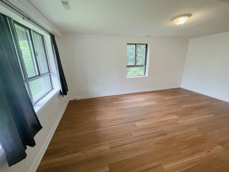 For Lease - 320 Miami Drive Unit# Main floor, Georgina, Ontario - Photo 4
