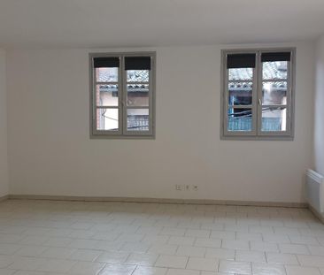 Location Appartement 1 pièce 35m² MONTAUBAN 82000 - Photo 4