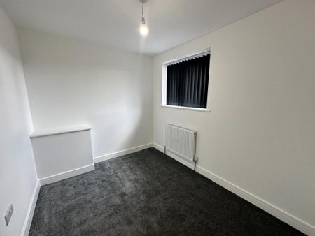 1 bedroom semi-detached house to rent - Photo 4
