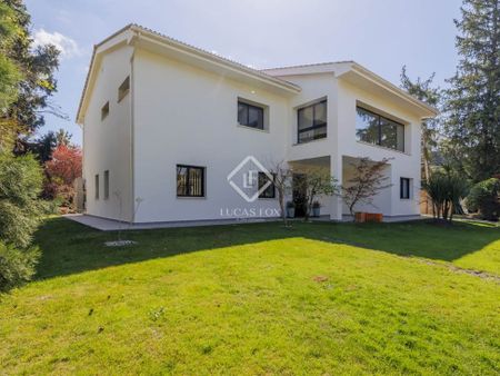 Pozuelo de Alarcon, Community of Madrid 28223 - Photo 4