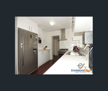 BRIGHT AND AIRY, HOME ON BIG BLOCK - Photo 4