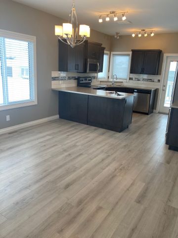 Beautiful Upper Unit in Laredo - Photo 3