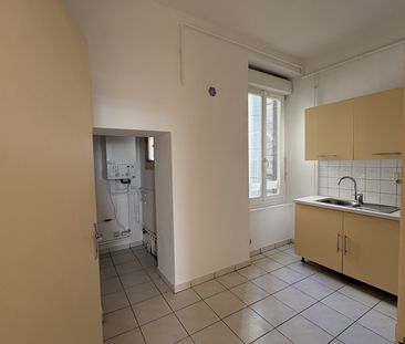 Location Appartement 3 pièces 85m² RODEZ 12000 - Photo 2