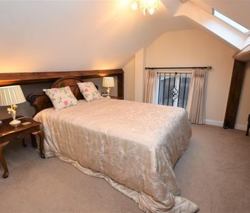 The Cider House Cottage, Dymock Road, Ledbury - Photo 1