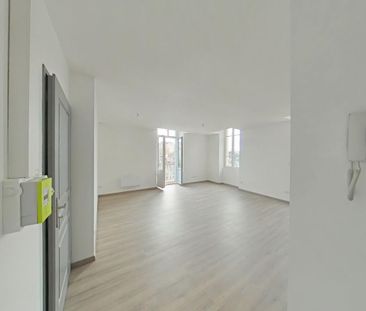 Location Appartement 3 pièces 56m² ROMANS SUR ISERE 26100 - Photo 2