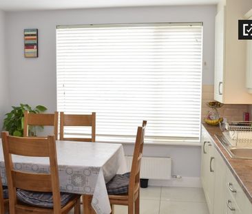 Cosy room to rent in Adamstown, Dublin - Photo 2