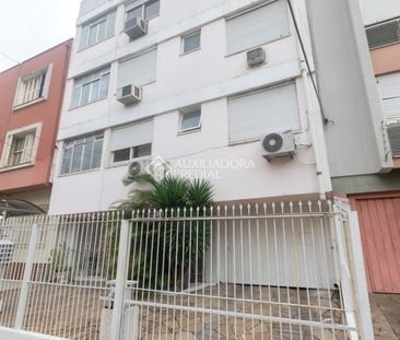 Apartamento com 1 quarto e 45m² para alugar em Cidade Baixa, Porto ... - Foto 1