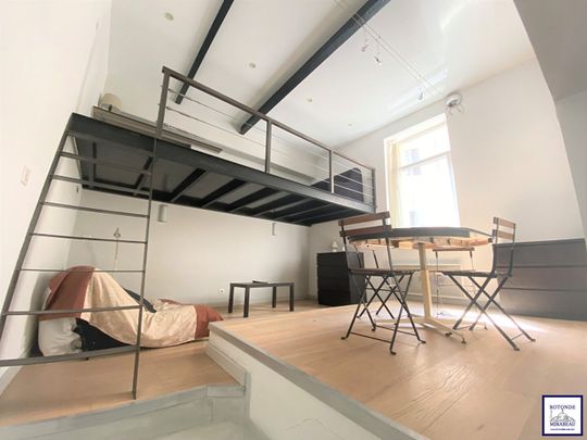 Location Appartement 1 pièce 33m² - Photo 1