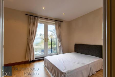 4 bedroom detached house to rent - Photo 3