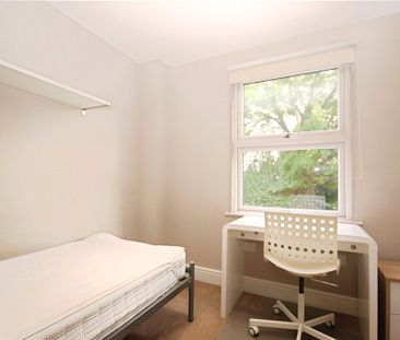 Weston Road, Guildford, Surrey, GU2 8AU - Photo 6