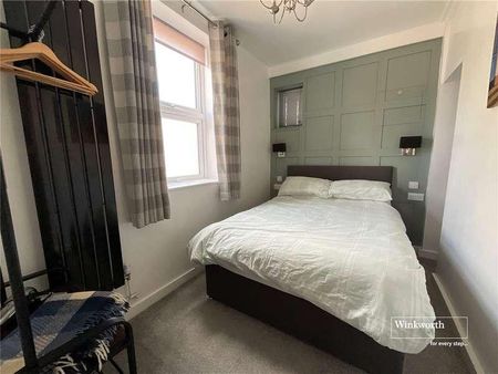 Cliff Terrace, Marine Drive, Barton On Sea, New Milton, BH25 - Photo 3