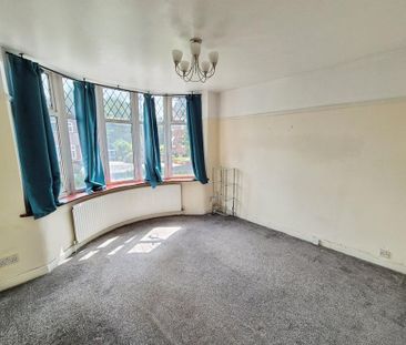 3 bedroom detached house to rent - Photo 2