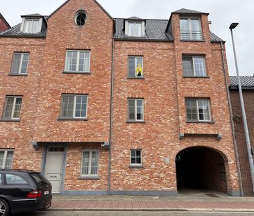 Ruim appartement met twee slaapkamers en terras - Photo 2