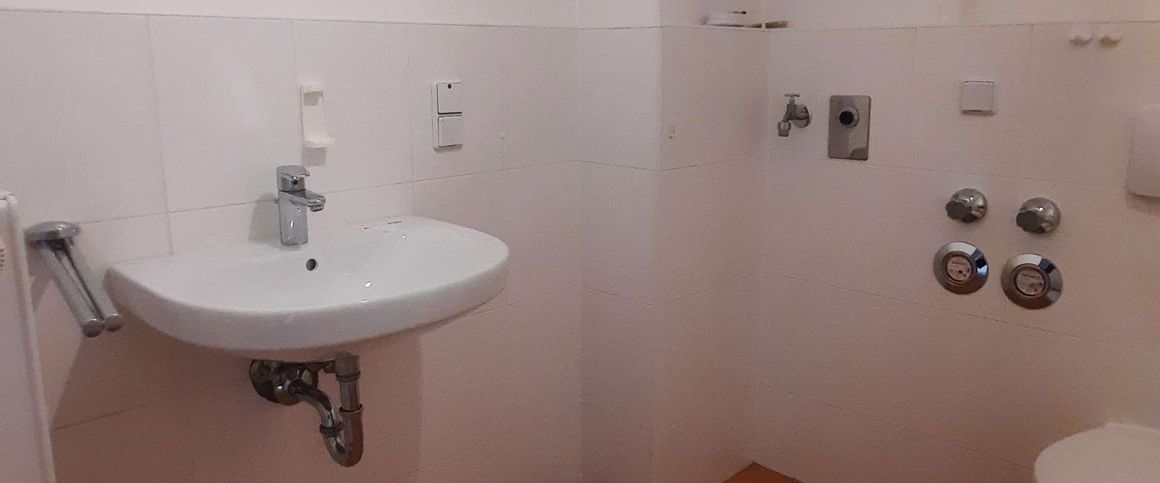 +++ 2 Zimmer Wohnung mit Balkon, Badewanne mit Tür +++ - Photo 1