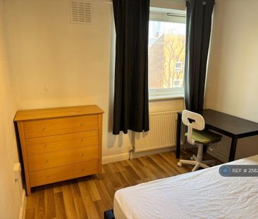 1 bedroom in a flat share to rent - Photo 5