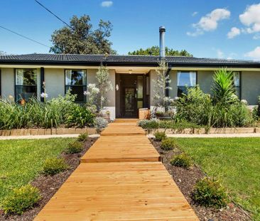 Modest 3 bedroom home - Photo 2
