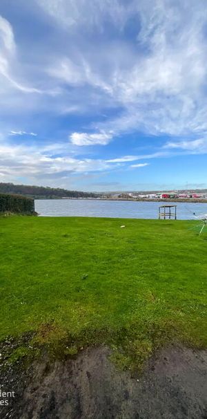 5 Ship Street, Larne, BT40 1AY - Photo 1