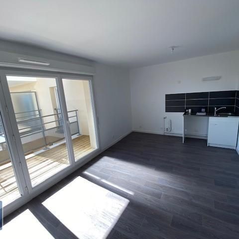 Location Appartement 1 pièce 32m² MIGNALOUX BEAUVOIR 86550 - Photo 1