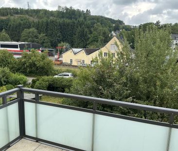 Fast wie im Eigenheim: Wir renovieren: schicke 3 Zimmer-Wohnung mit... - Photo 5