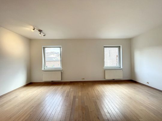 Triplex - for rent - Photo 1