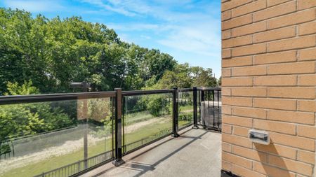 For Lease - 155 Canon Jackson Drive Unit# 208, Toronto, Ontario - Photo 5