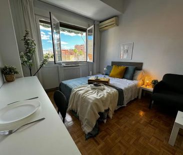 Calle Lérida, Madrid, Community of Madrid 28020 - Photo 1