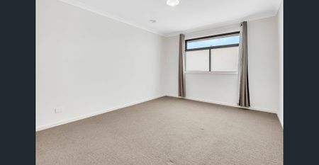 Spacious Family Living - Photo 4