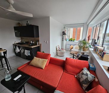 Location Appartement 2 pièces 45m² - Photo 2